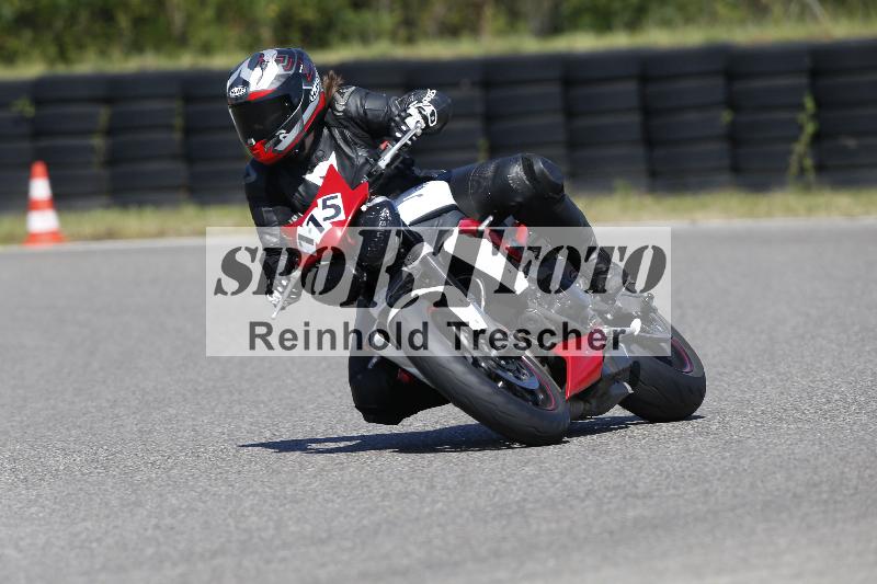 /48 25.08.2025 Cornu Master School ADR/gruen-vert/115